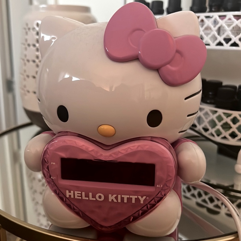 Hello Kitty Alarm Clock